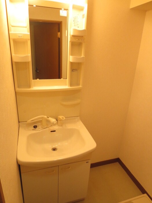 物件内観写真12　(洗面)