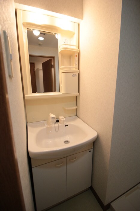 物件内観写真15　(洗面)