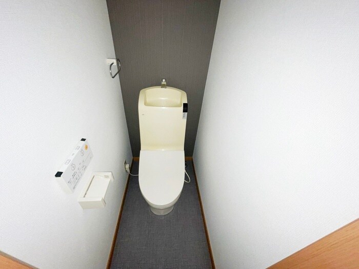 物件内観写真13　(トイレ)