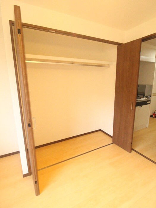 物件内観写真13　(収納)