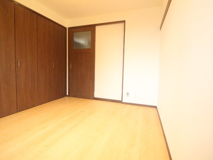 物件内観写真14　(居室)