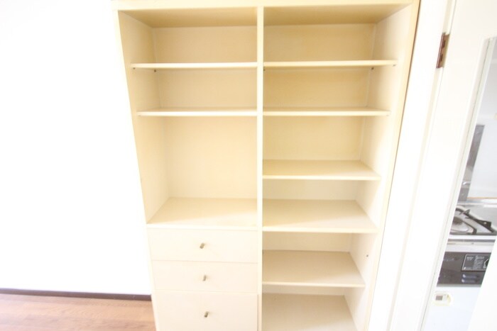 物件内観写真13　(収納)