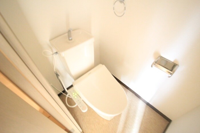 物件内観写真12　(トイレ)