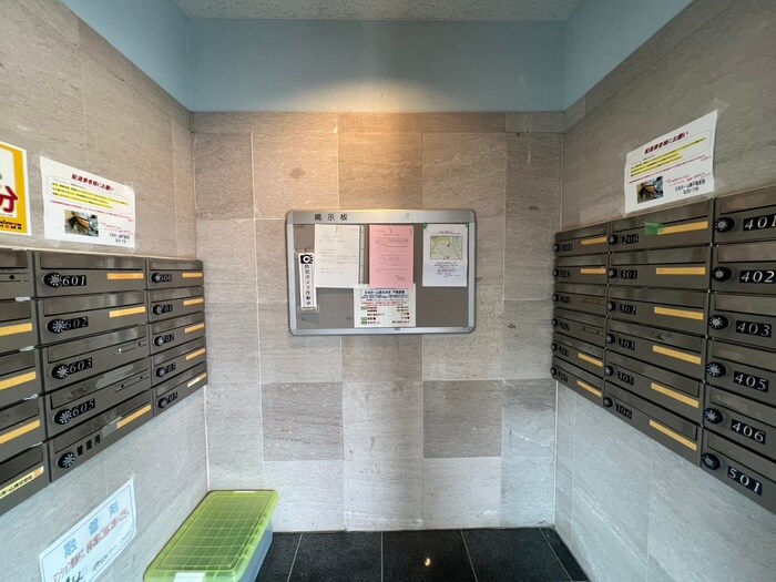 物件外観写真6　(建物設備)