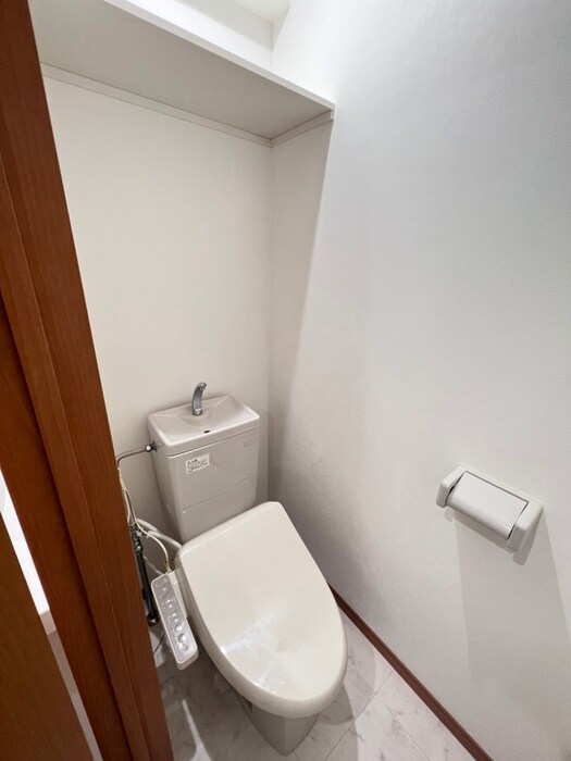 物件内観写真15　(トイレ)