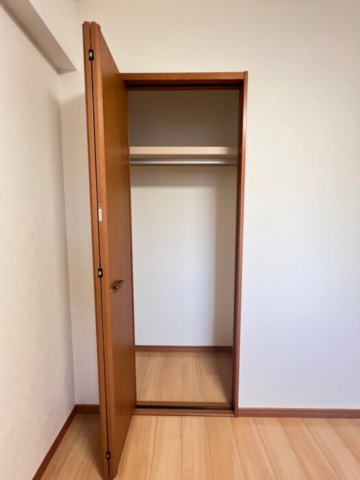 物件内観写真22　(収納)