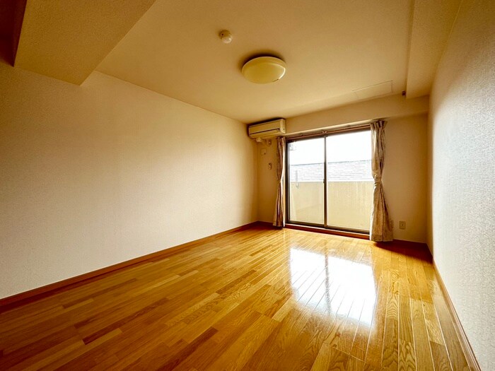 物件内観写真20　(居室)