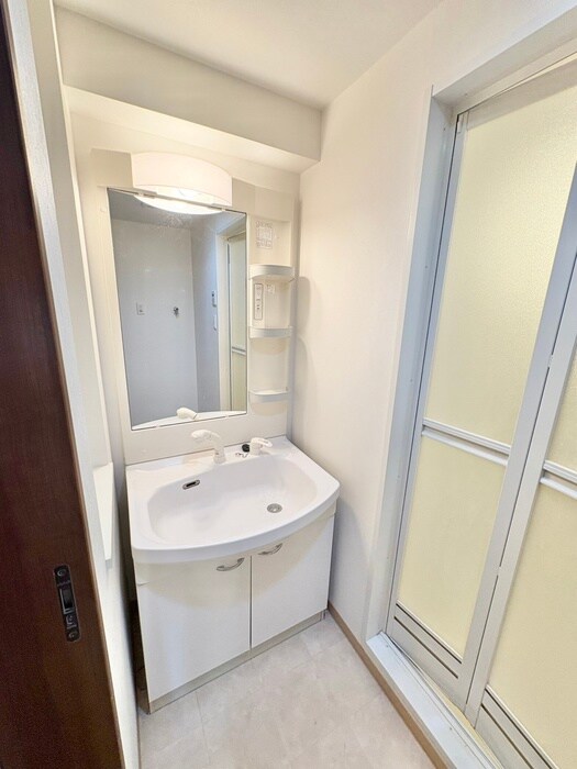 物件内観写真14　(洗面)