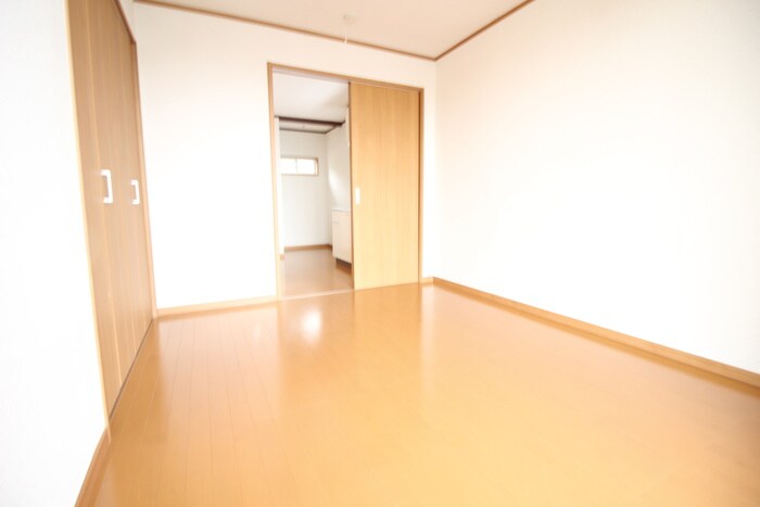 物件内観写真13　(居室)