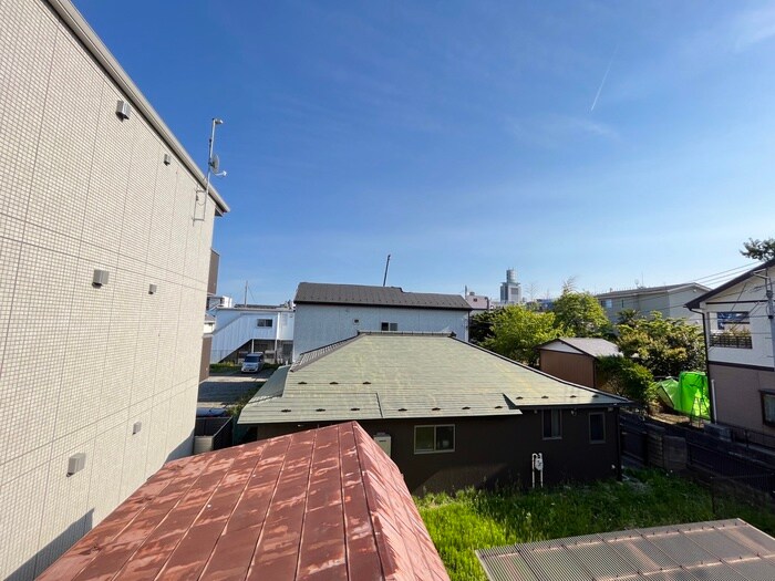 物件内観写真17　(室内からの展望)