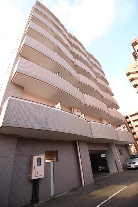 ロイヤルヒルズ柳生Ⅲ外観写真