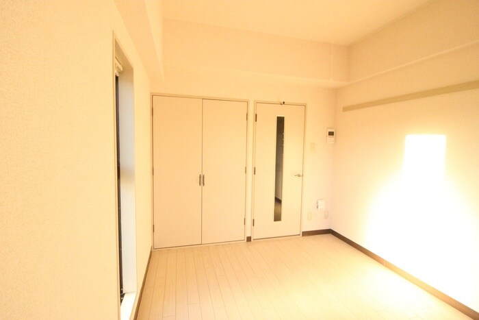 物件内観写真18　(居室)