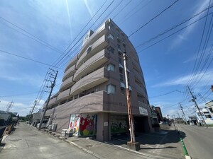 ロイヤルヒルズ中野外観写真