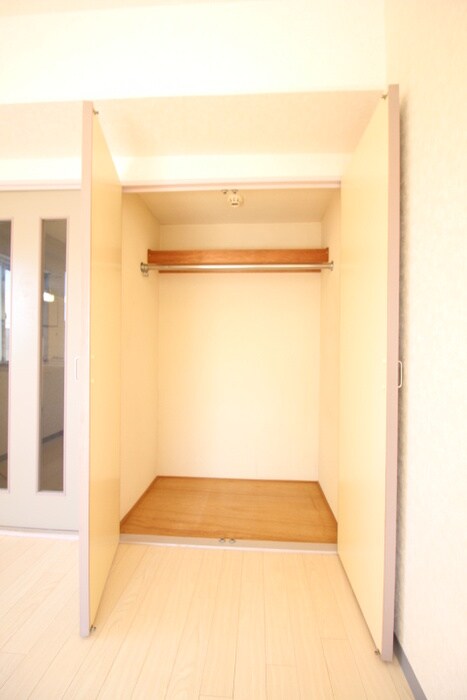 物件内観写真14　(収納)