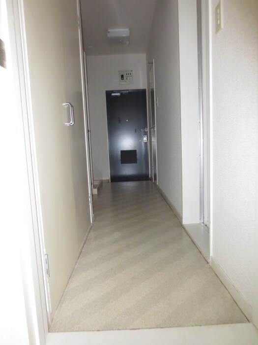 エスポア－ルⅣの廊下