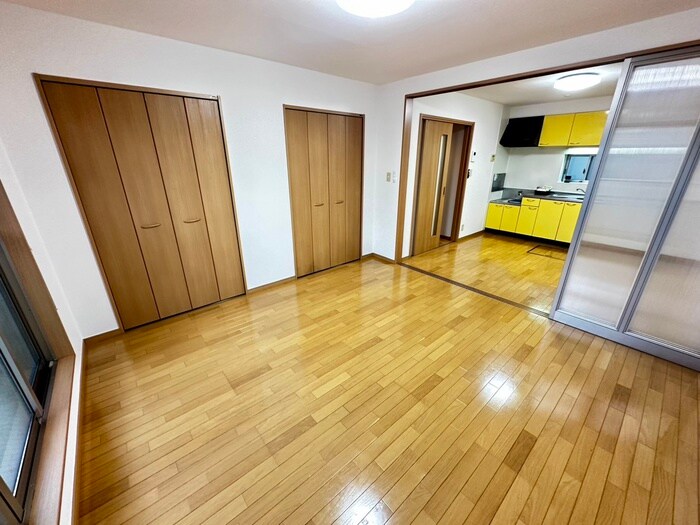 物件内観写真9　(居室)