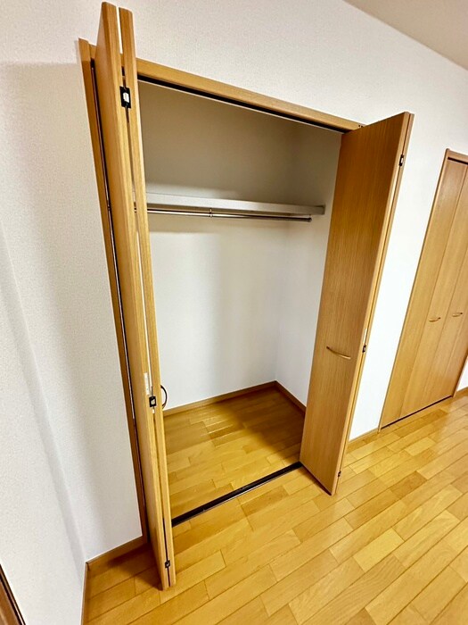 物件内観写真11　(収納)