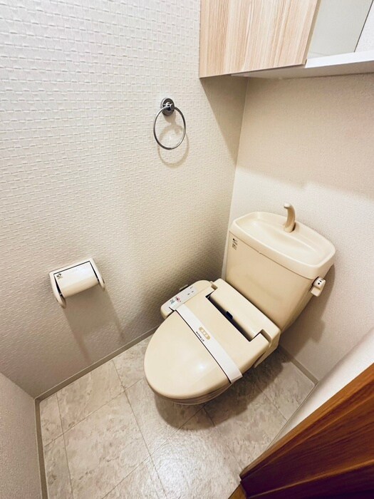 物件内観写真16　(トイレ)