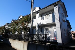 SDハイツ（南棟）外観写真