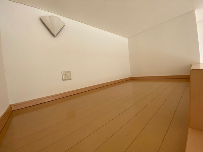 物件内観写真16　(ロフト)