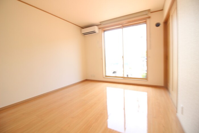 物件内観写真16　(居室)