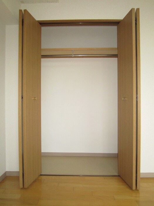 物件内観写真17　(収納)