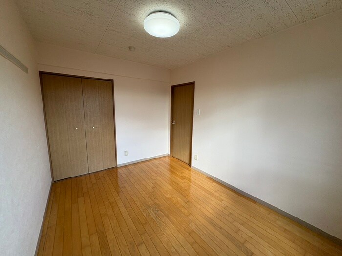 物件内観写真17　(居室)