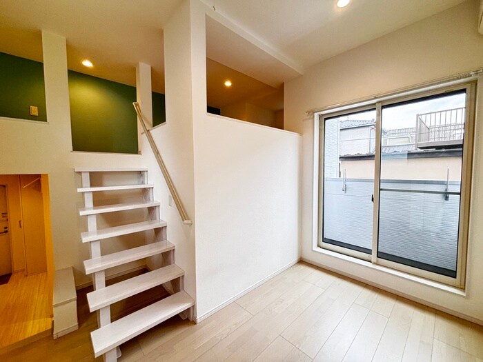 物件内観写真7　(居室)