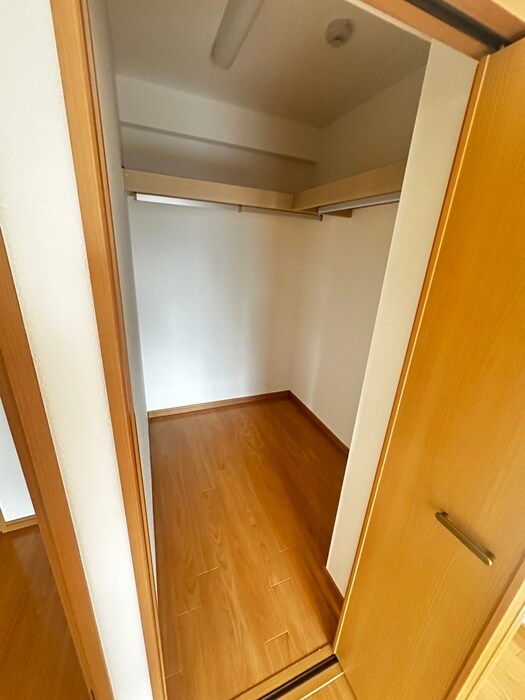 物件内観写真14　(収納)