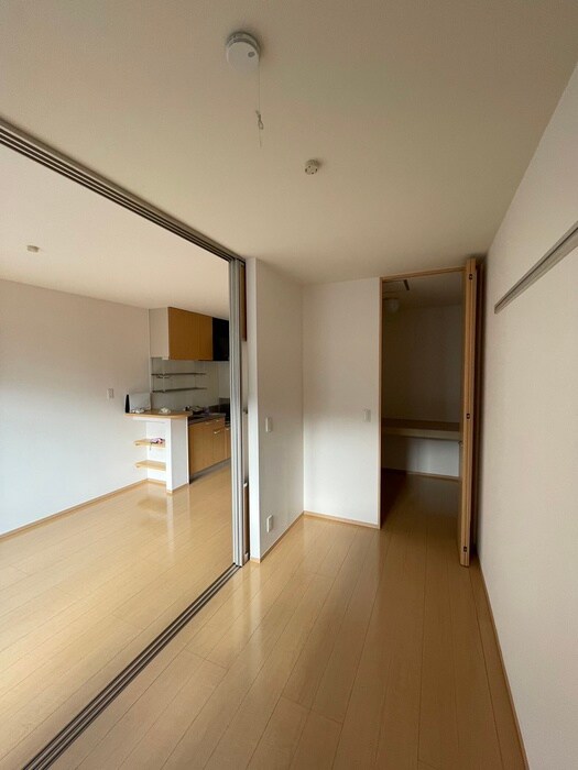 物件内観写真21　(居室)