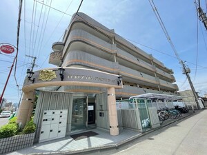 ｼｬﾝｸﾞﾘﾗ福沢外観写真
