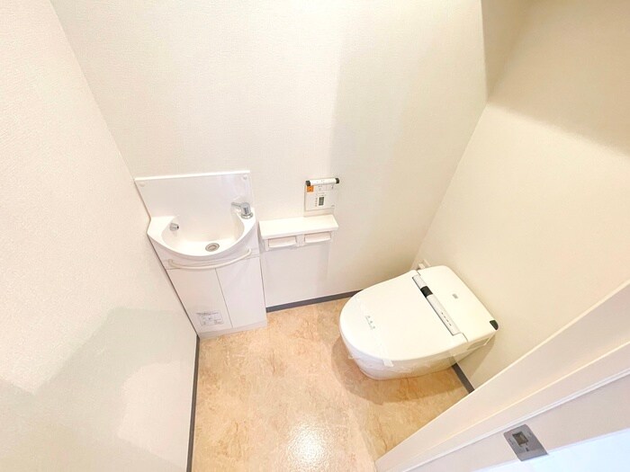 物件内観写真16　(トイレ)