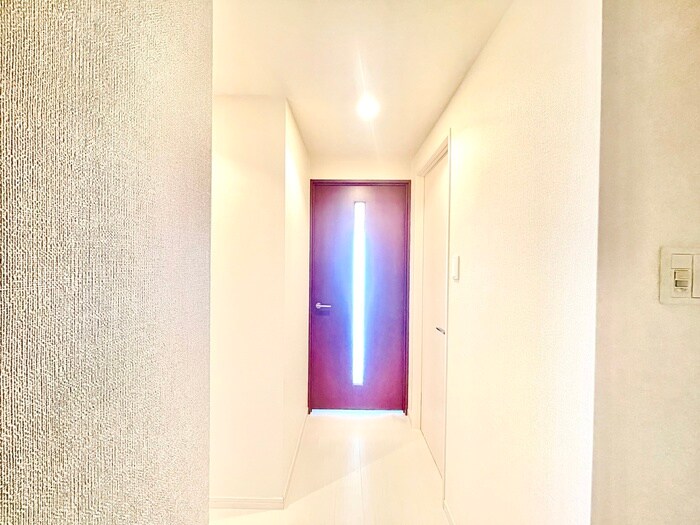 物件内観写真18　(廊下)