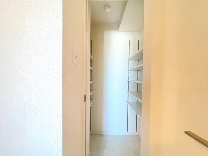 物件内観写真19　(靴箱)