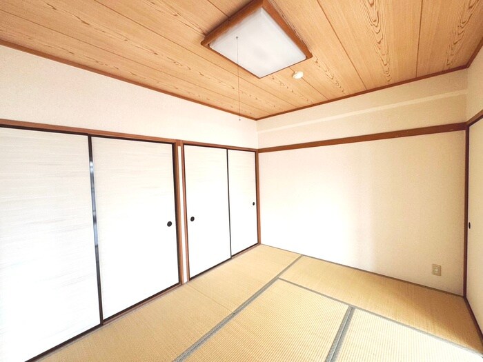 物件内観写真10　(居室)