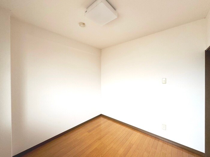 物件内観写真21　(居室)