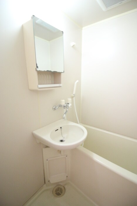 物件内観写真12　(バス／シャワールーム等)