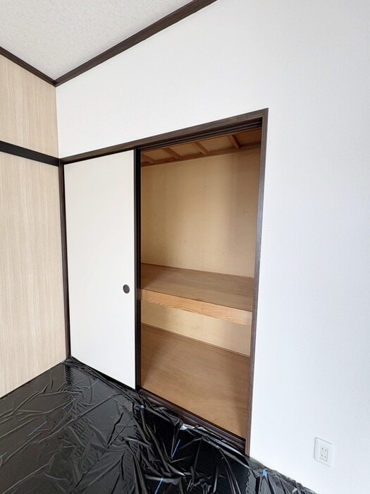 物件内観写真14　(収納)