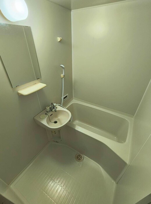 物件内観写真9　(バス／シャワールーム等)