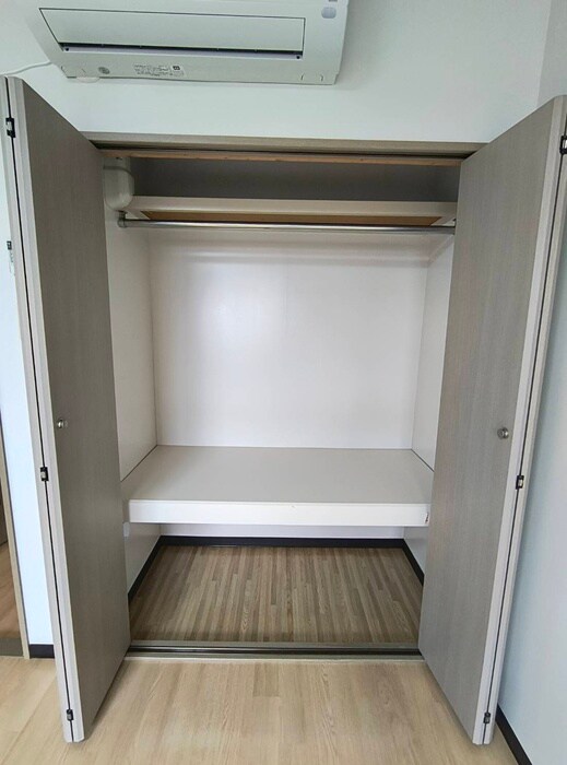 物件内観写真12　(収納)