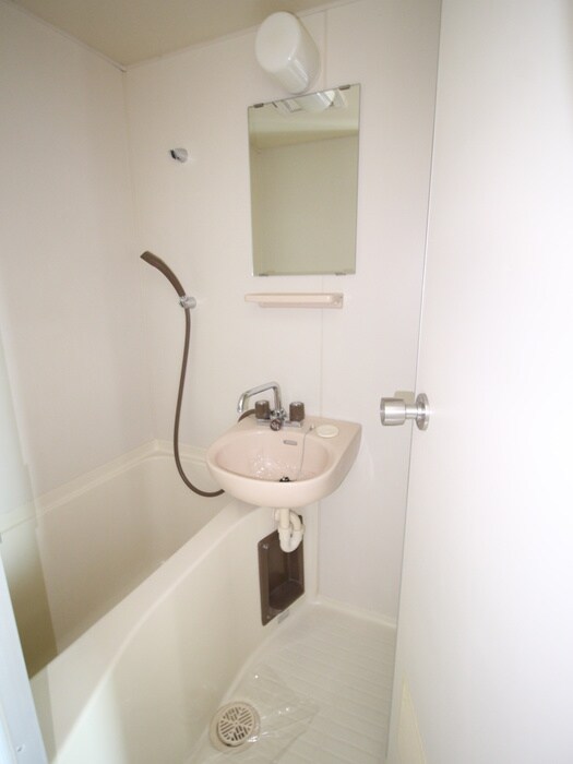 物件内観写真11　(バス／シャワールーム等)