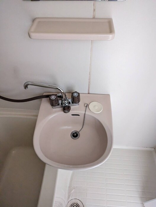 物件内観写真12　(洗面)