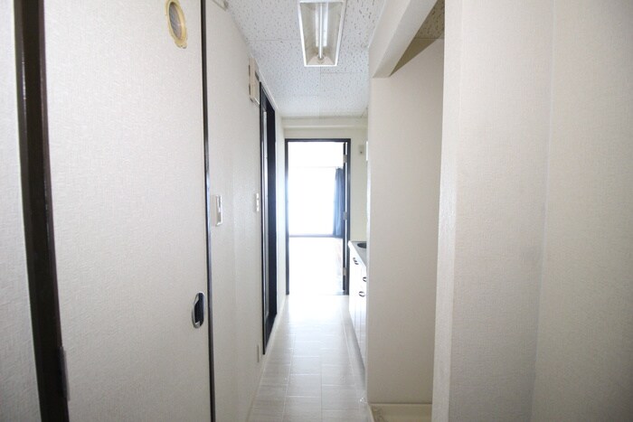 物件内観写真17　(洗濯機置場)