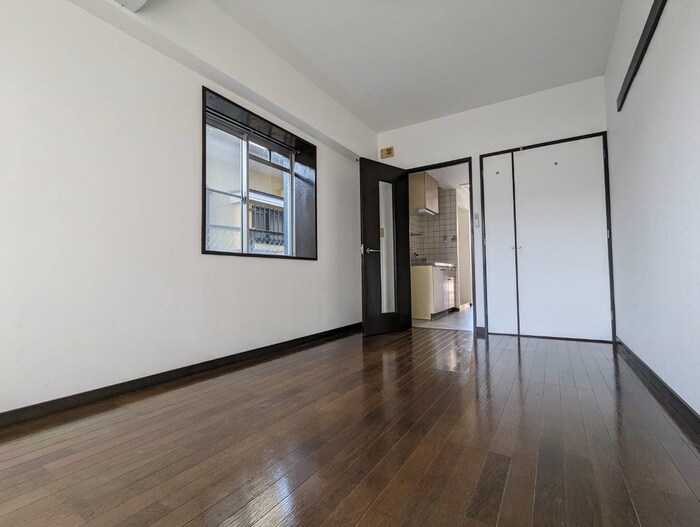 物件内観写真17　(居室)