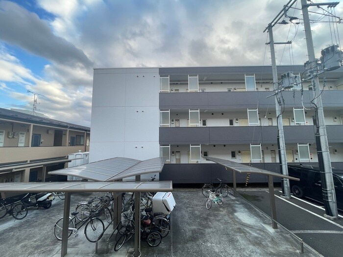 物件内観写真22　(室内からの展望)