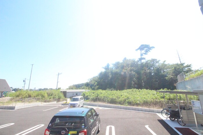 物件内観写真19　(室内からの展望)