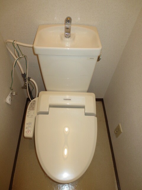 物件内観写真13　(トイレ)