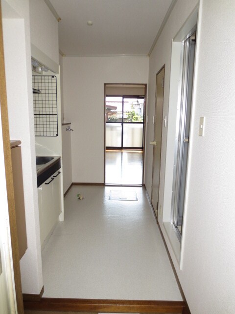 物件内観写真15　(玄関)