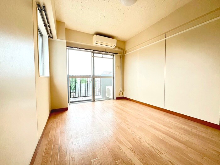 物件内観写真6　(居室)