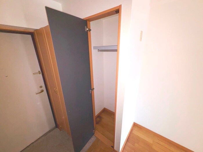 物件内観写真10　(収納)